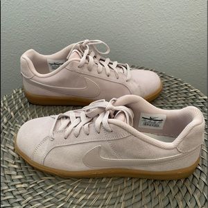 Women's Nike Court Royale Suede Basketball Shoes